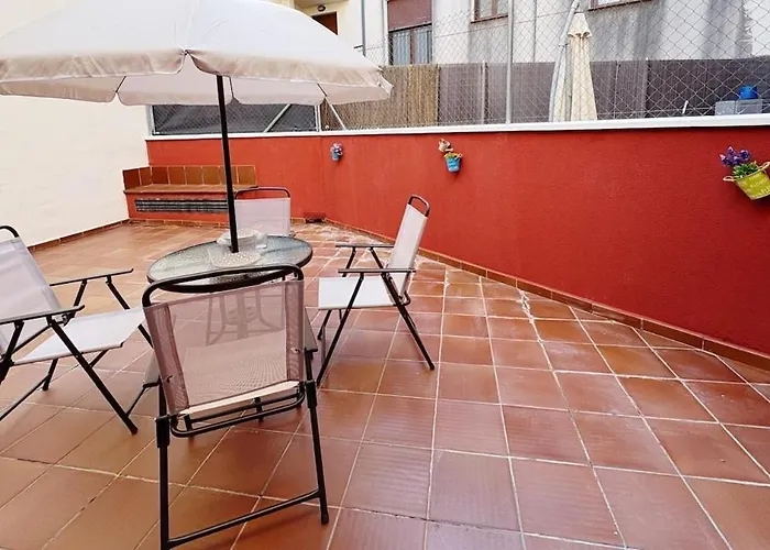 Piso Bajo Con Terraza Apartment